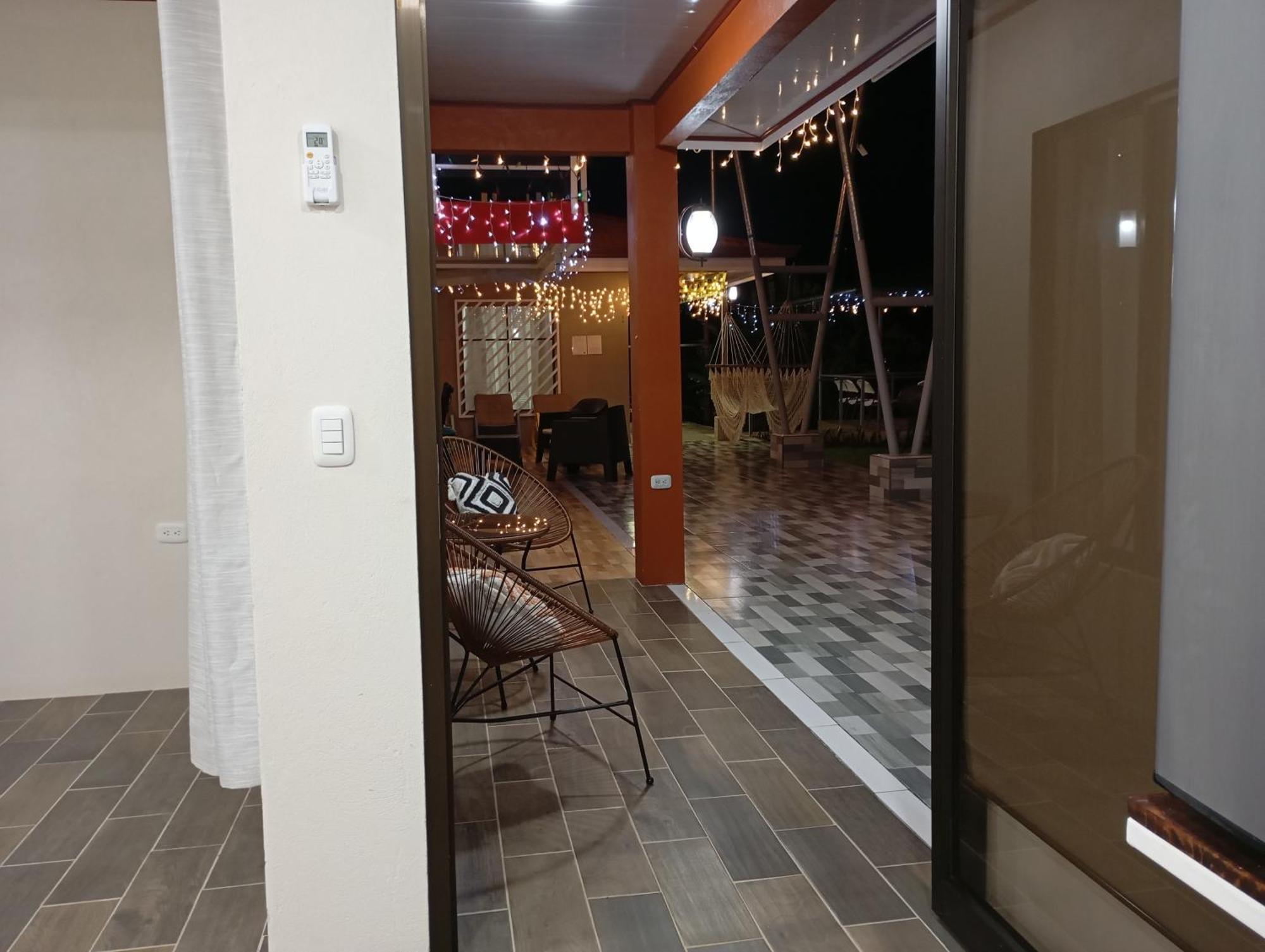 Villas Lux Arenal Ла Фортуна Экстерьер фото